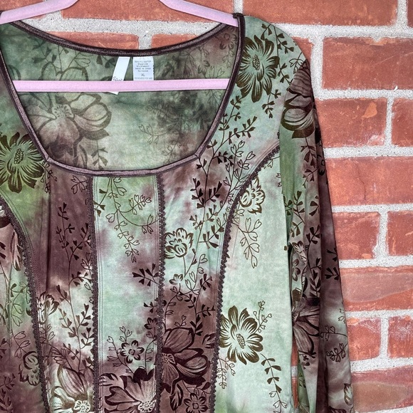 Vintage Sami + Jo floral top - Picture 3 of 5